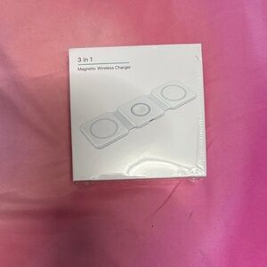 3 in 1 Magnetic Wireless Charger - White